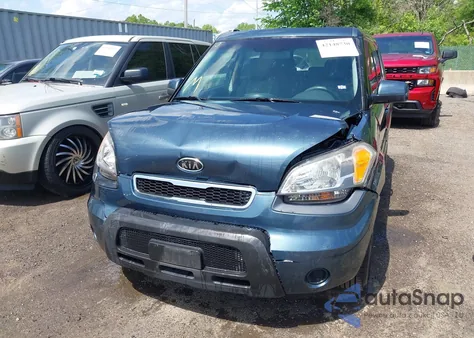 2011 Kia Soul + z USA, uszkodzony, nr VIN KNDJT2A23B7331754